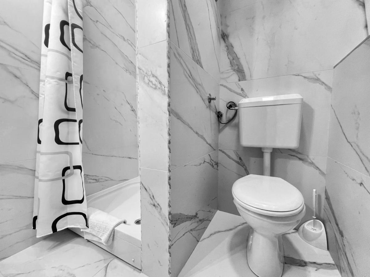 Stan Na Dan Sebastijan Apartment Banja Luka Ngoại thất bức ảnh